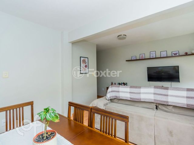 Apartamento com 77m², 3 dormitórios, 1 suíte, 1 vaga, Jardim Botânico em Porto Alegre