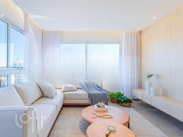 Apartamento com 112m², 3 dormitórios, 3 suítes, 2 vagas, Auxiliadora em Porto Alegre