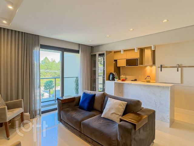 Apartamento com 74m², 2 dormitórios, 1 suíte, 1 vaga, Petrópolis em Porto Alegre