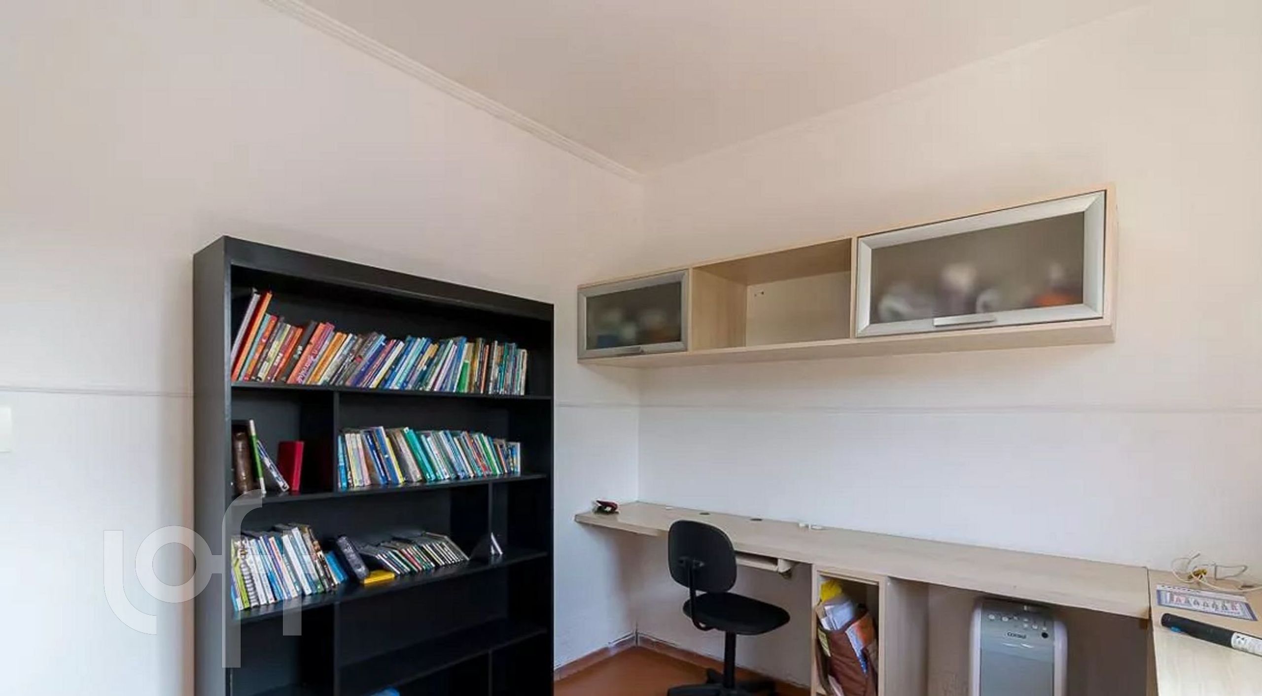 Apartamento à venda com 2 quartos, 65m² - Foto 4