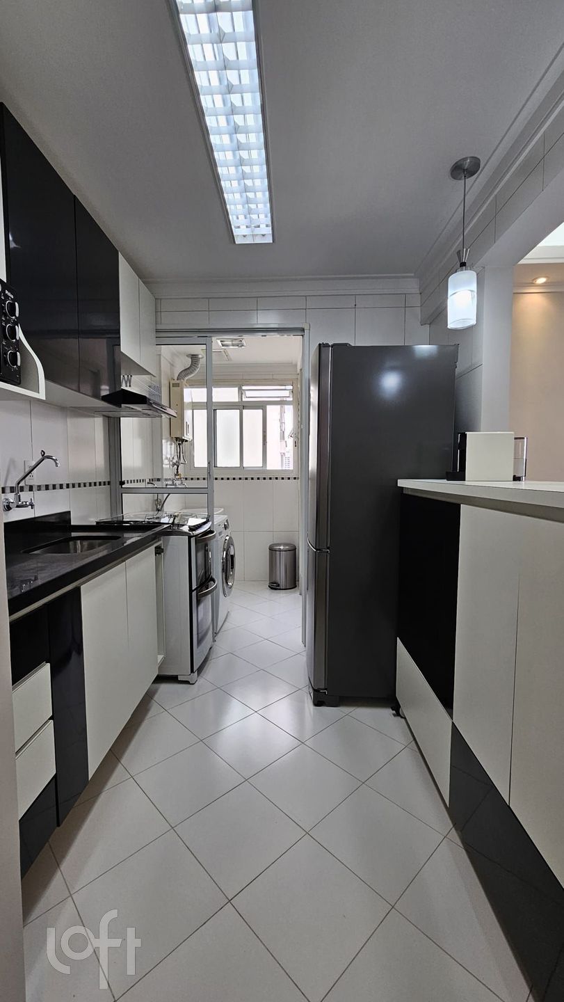 Apartamento à venda com 2 quartos, 67m² - Foto 20