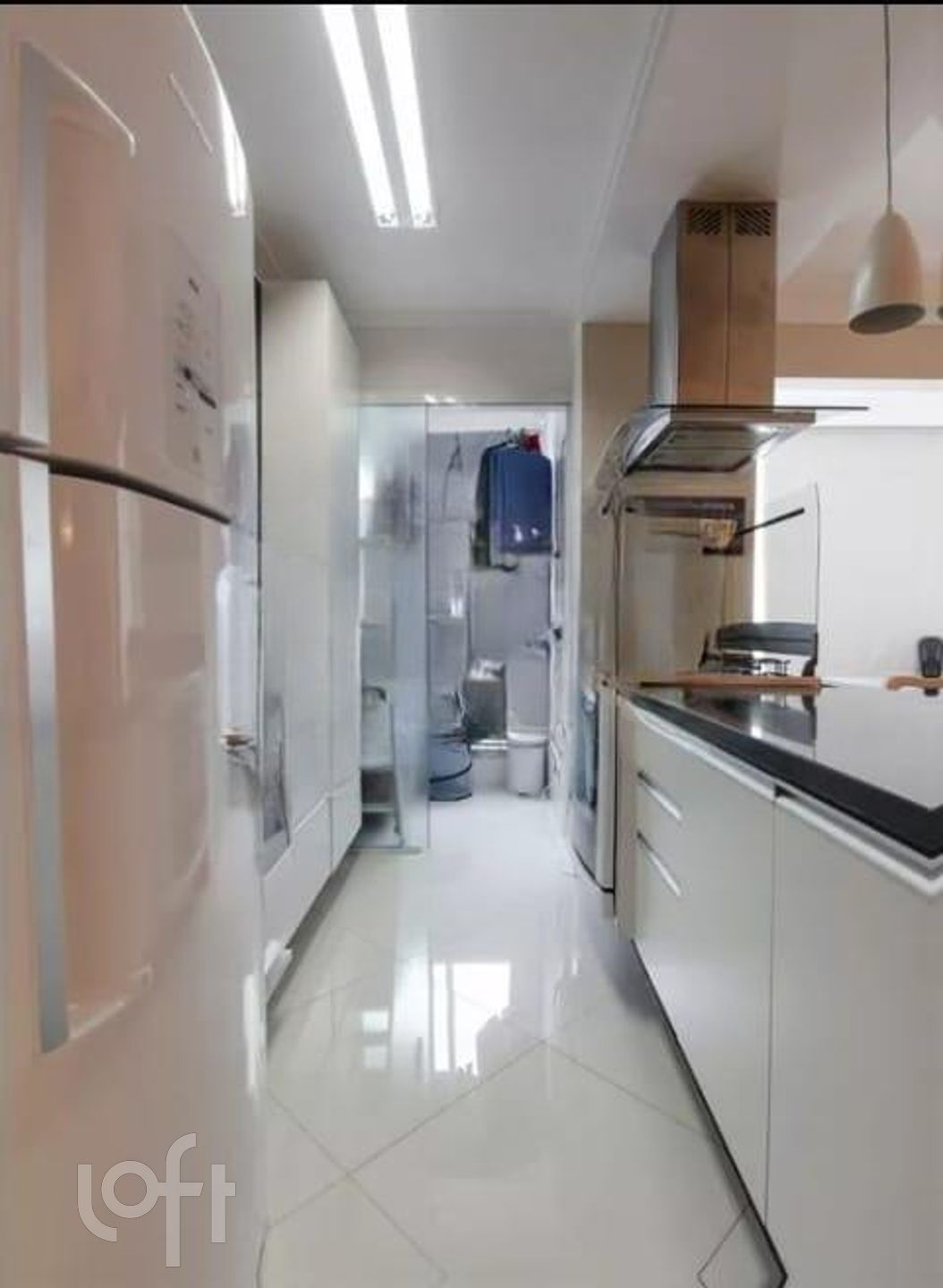 Apartamento à venda com 2 quartos, 70m² - Foto 7