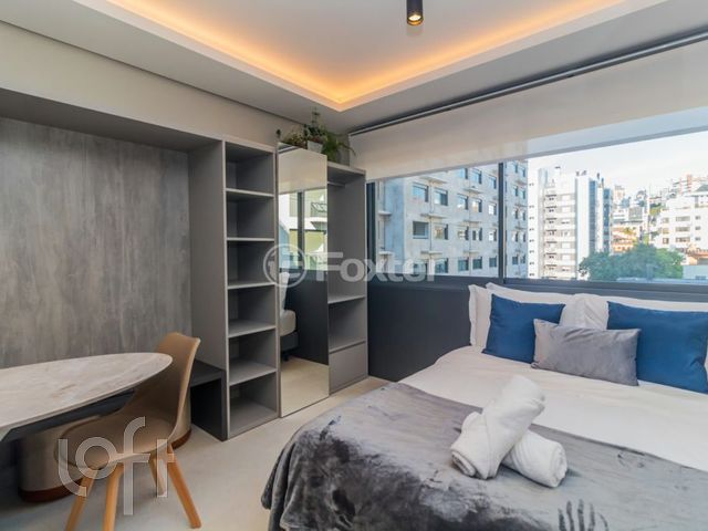Apartamento com 24m², 1 dormitório, 1 vaga, Rio Branco em Porto Alegre