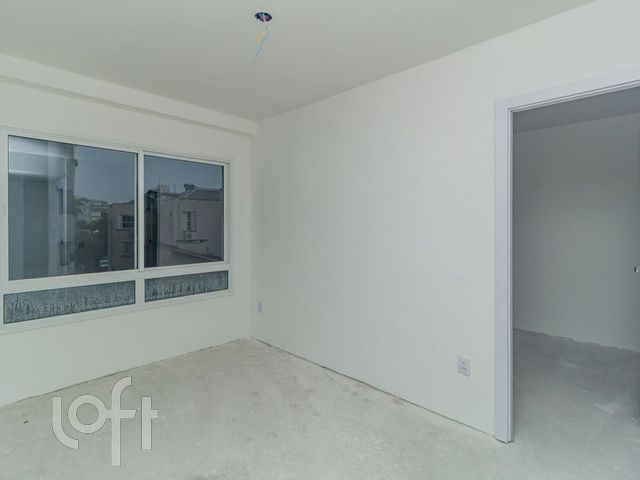 Apartamento com 42m², 1 dormitório, 1 suíte, 1 vaga, Floresta em Porto Alegre