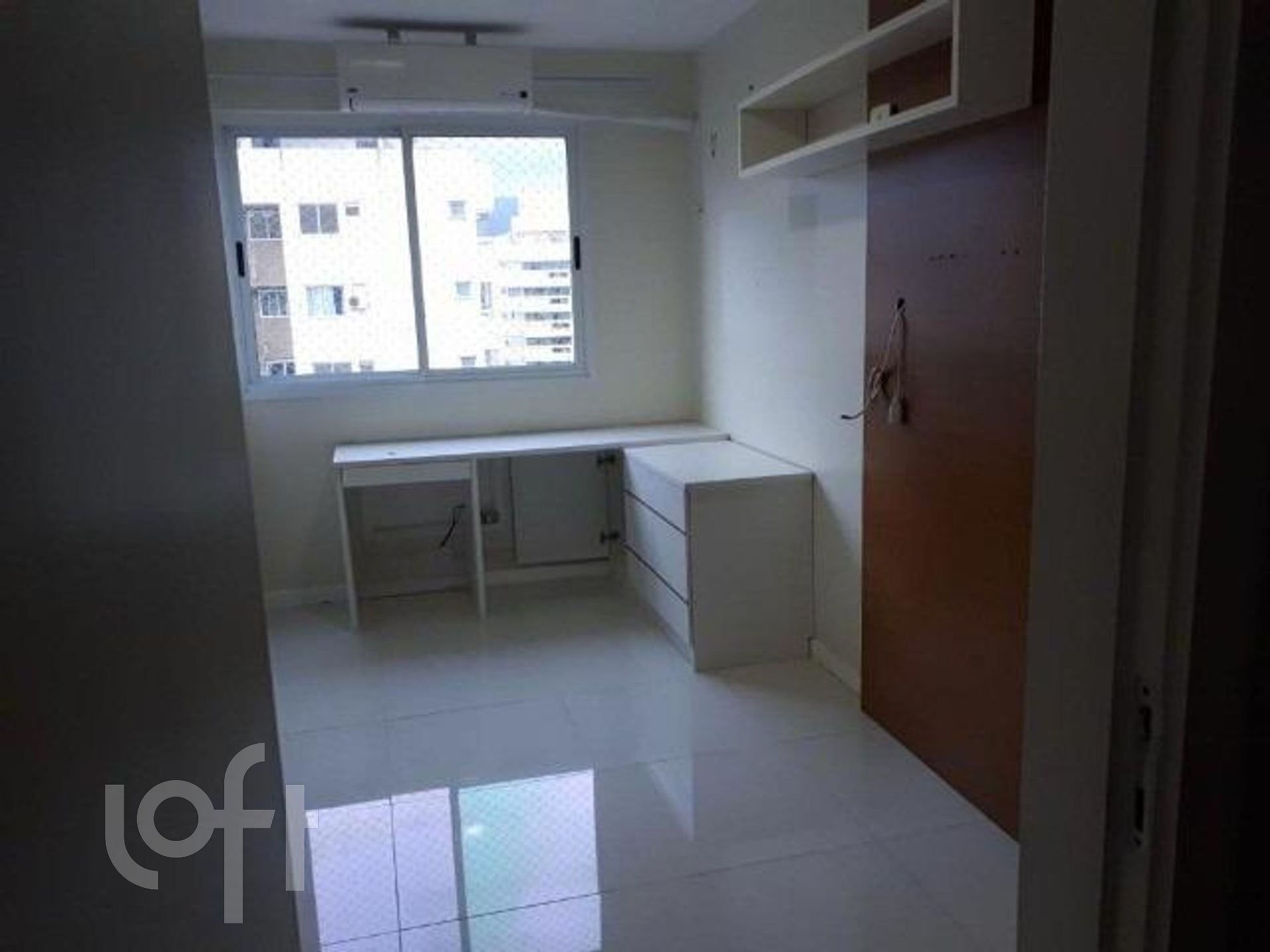 Apartamento à venda com 2 quartos, 68m² - Foto 5