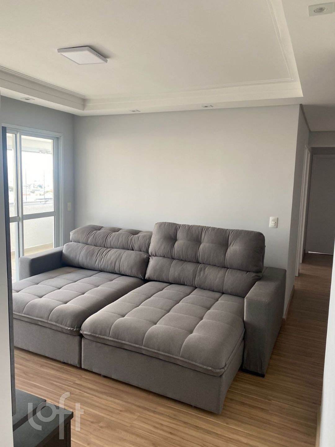 Apartamento à venda com 3 quartos, 85m² - Foto 2