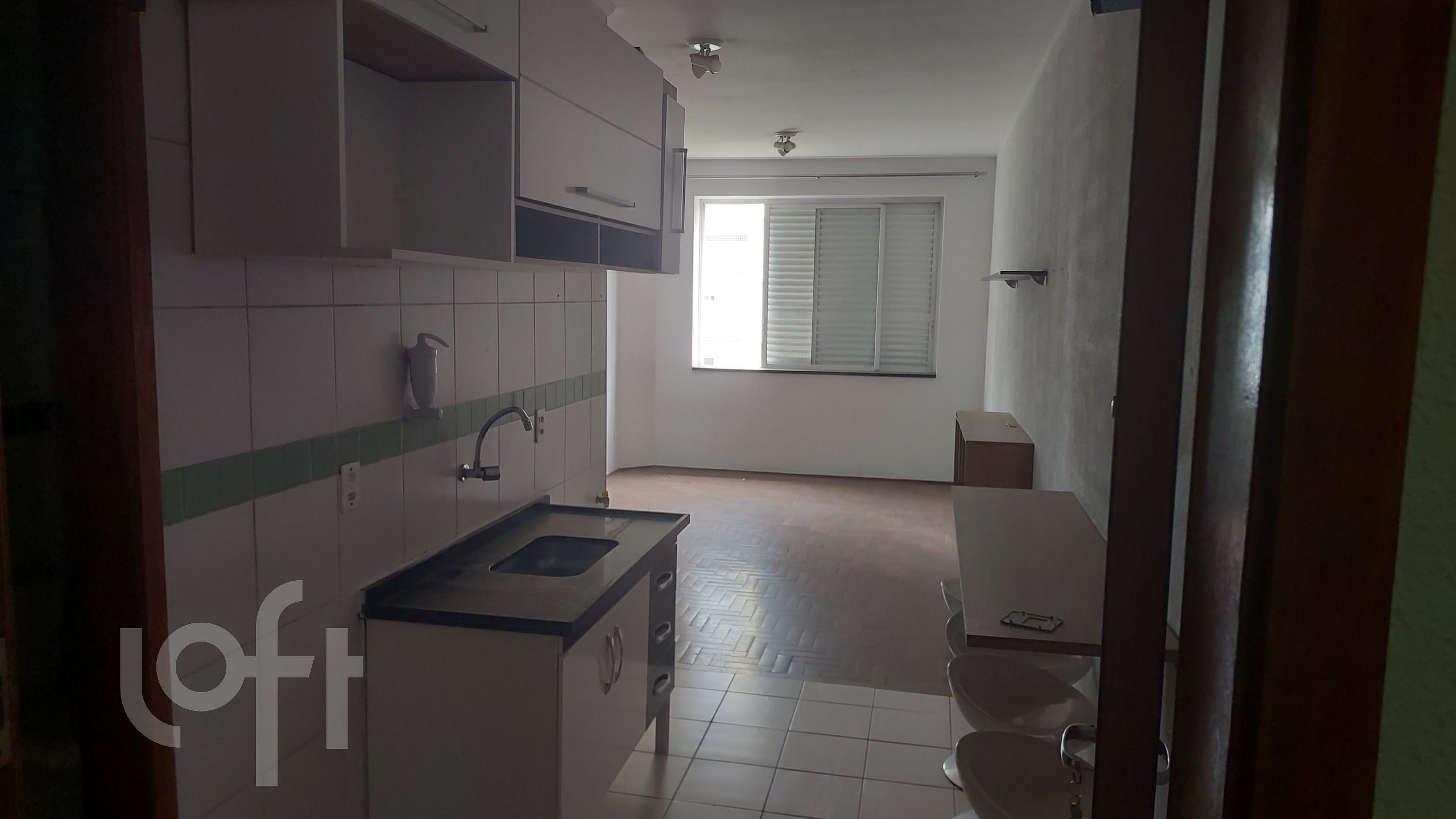 Apartamento à venda com 1 quarto, 33m² - Foto 4