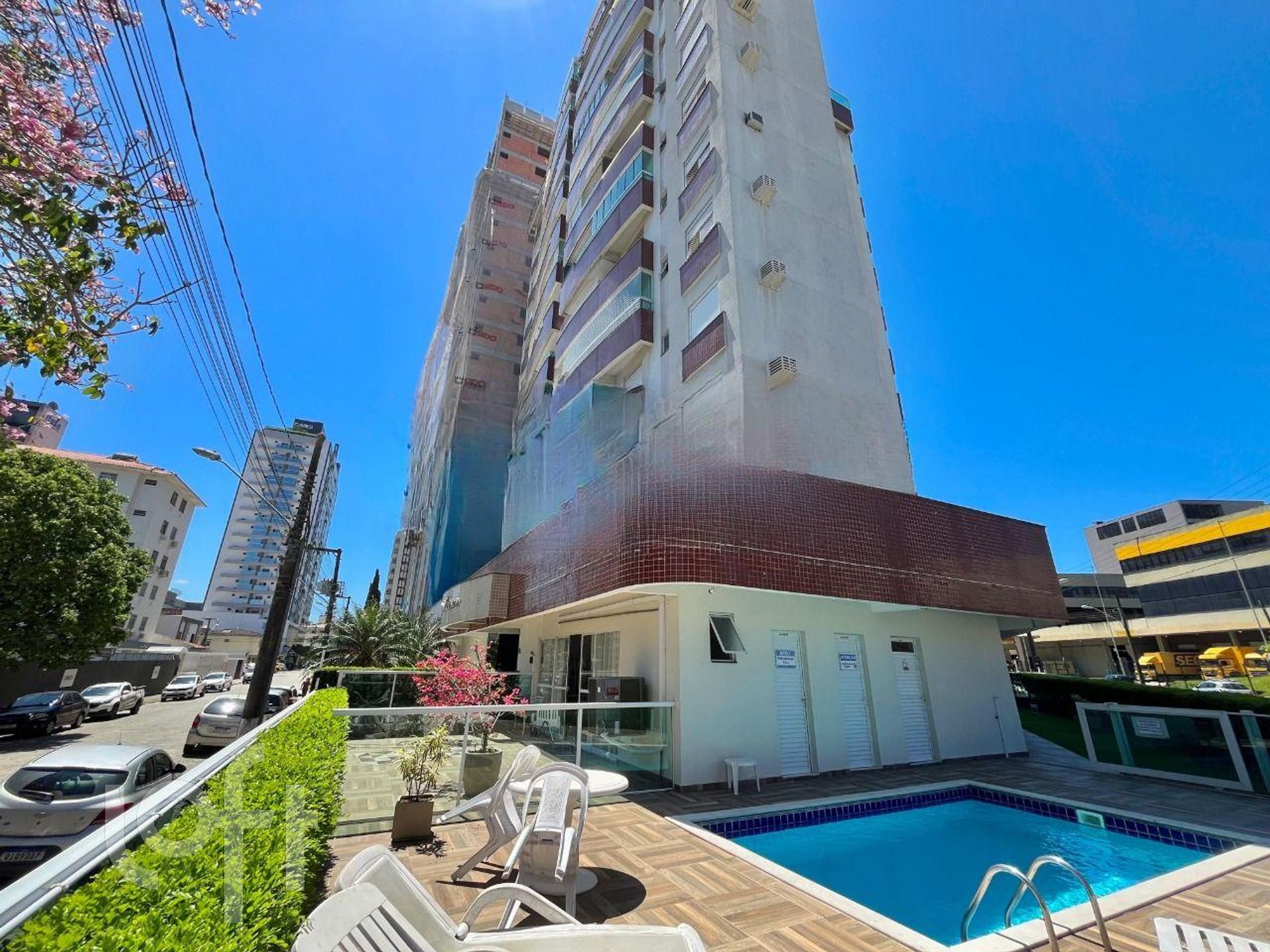 Lindo apartamento de 3 dorm mobiliado. - 2 vagas