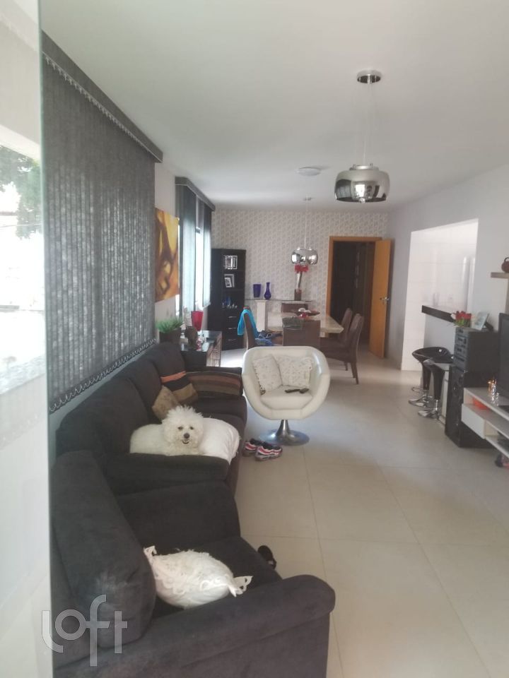 Apartamento à venda com 4 quartos, 135m² - Foto 4