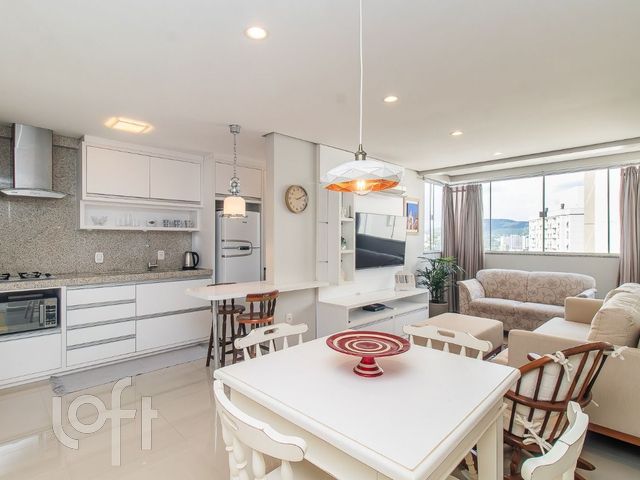 Apartamento com 49m², 1 dormitório, 2 vagas, Jardim Botânico em Porto Alegre