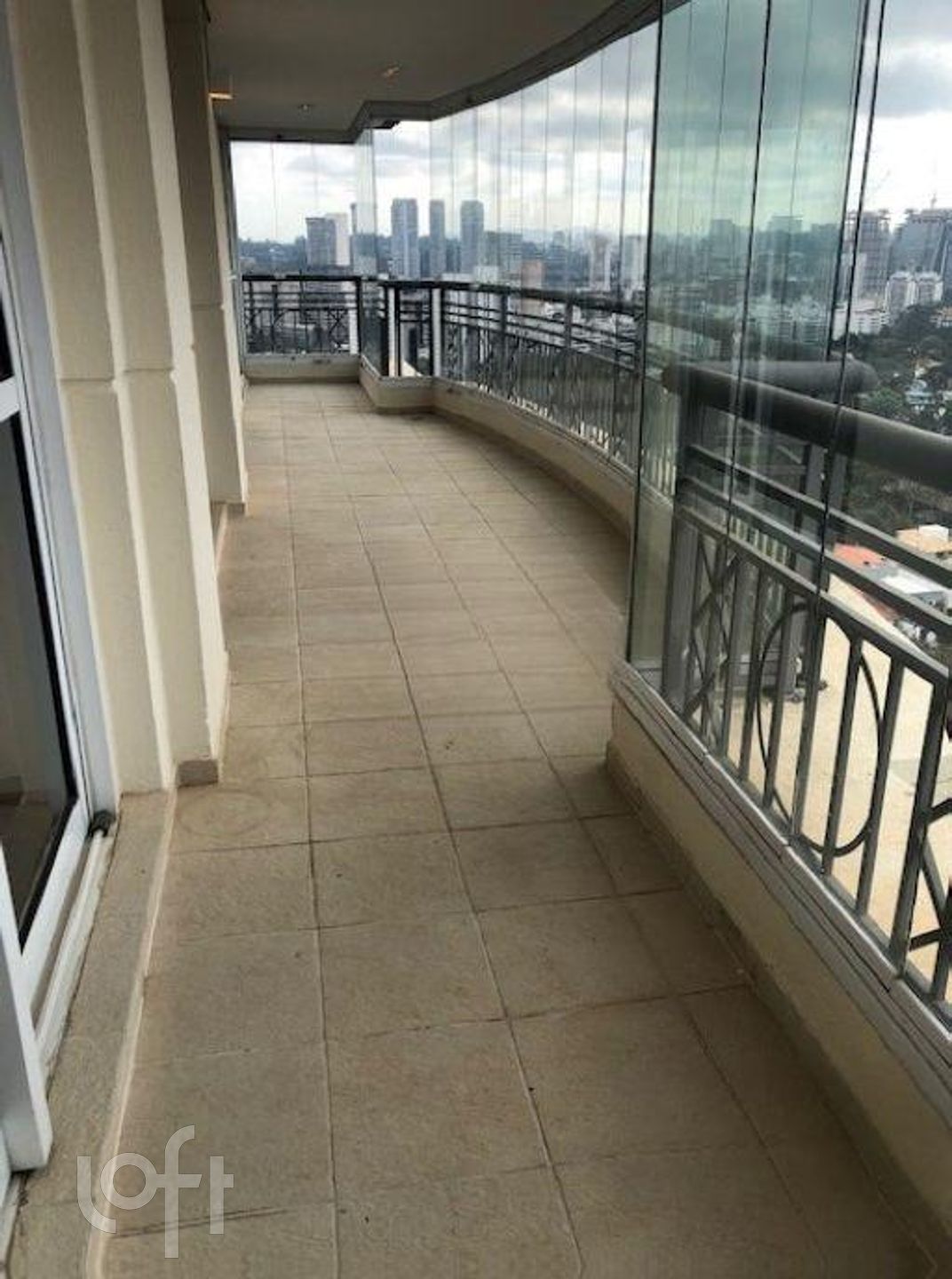 Apartamento à venda com 4 quartos, 395m² - Foto 5