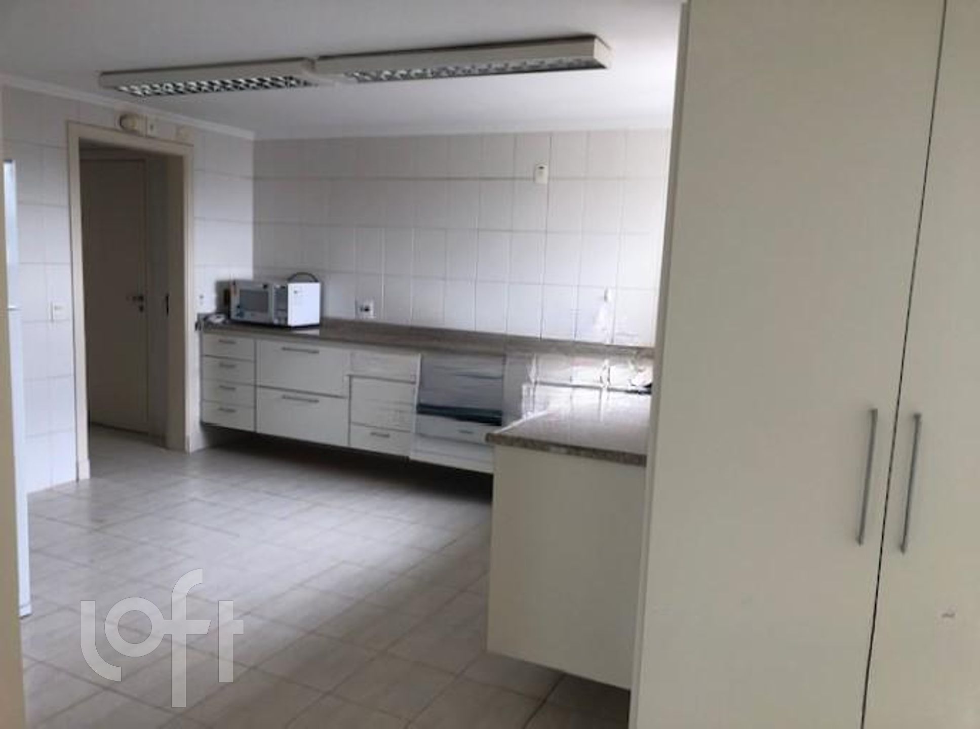 Apartamento à venda com 4 quartos, 395m² - Foto 8