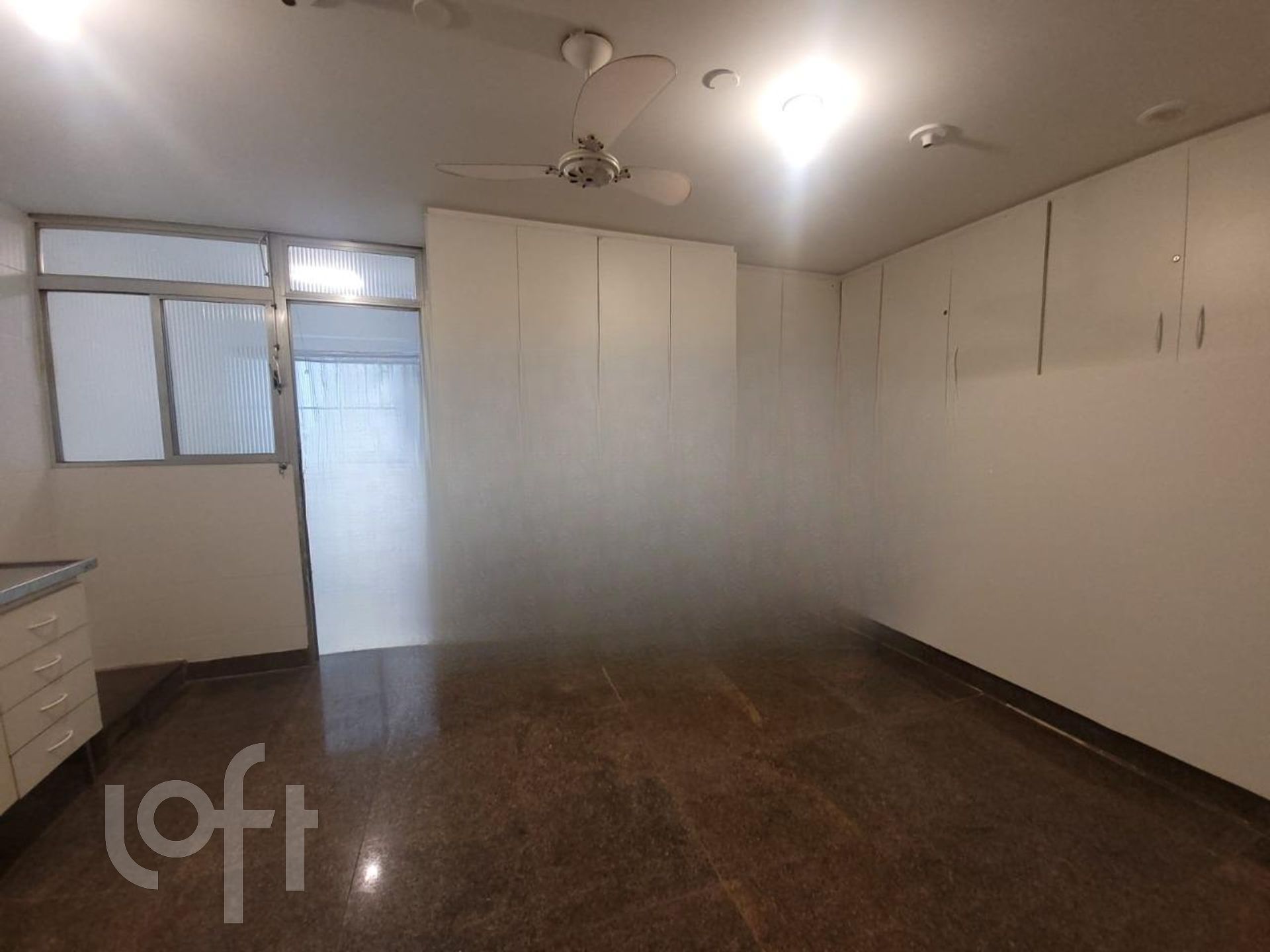 Apartamento à venda com 4 quartos, 164m² - Foto 30