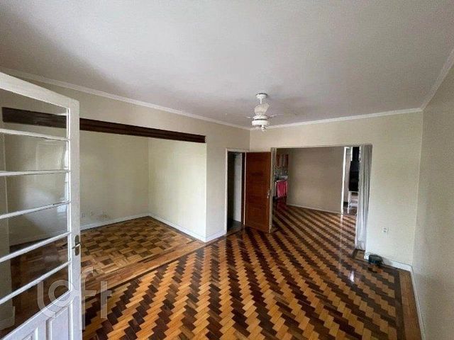 Apartamento com 96m², 3 dormitórios, 1 suíte, 1 vaga, Rio Branco em Porto Alegre