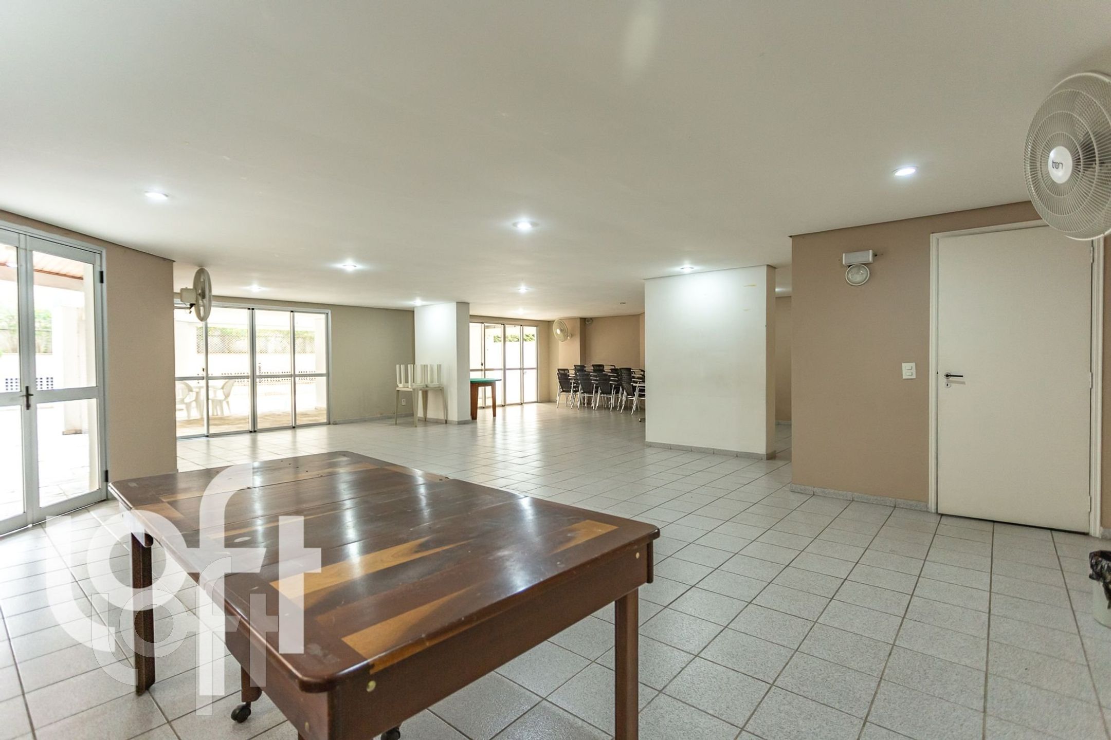 Imagem da propriedade PU1b39mj0 18
