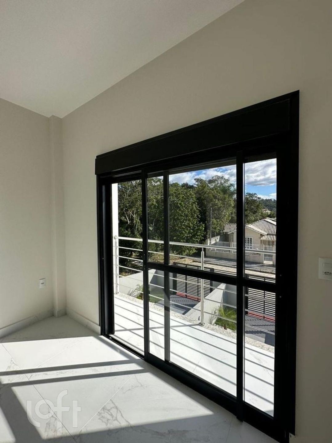Casa Residencial com 110m², 2 quartos, 1 suíte, 1 garagem, no bairro Aririu da Formiga em Palhoça