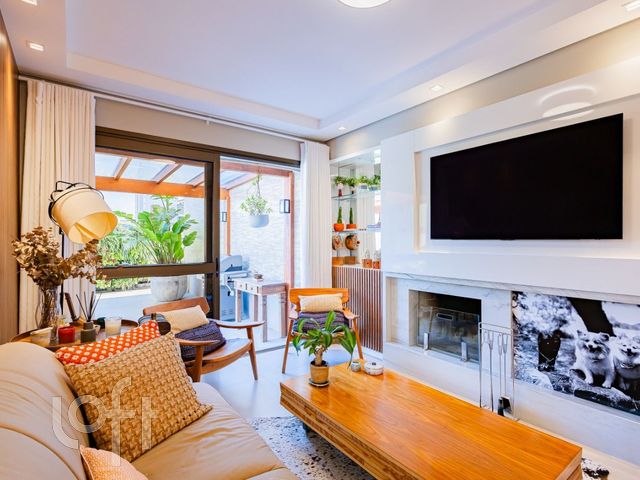 Apartamento com 280m², 2 dormitórios, 2 suítes, 2 vagas, Petrópolis em Porto Alegre