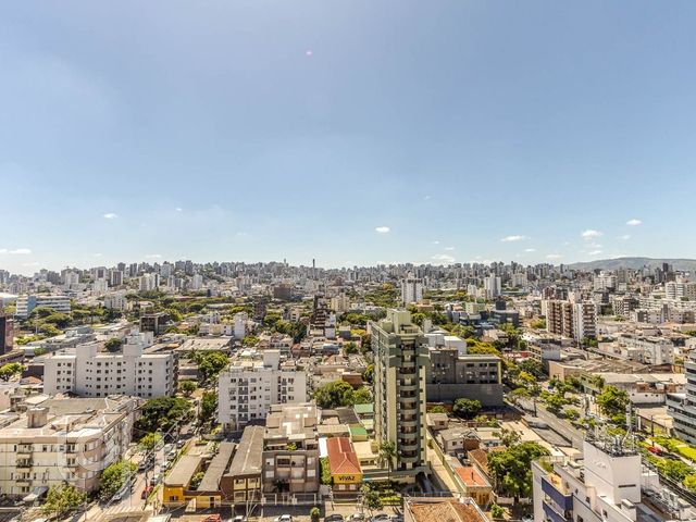 Apartamento com 54m², 2 dormitórios, 1 vaga, Santana em Porto Alegre