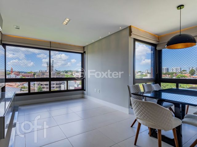 Apartamento com 80m², 2 dormitórios, 1 suíte, 2 vagas, Vila Ipiranga em Porto Alegre