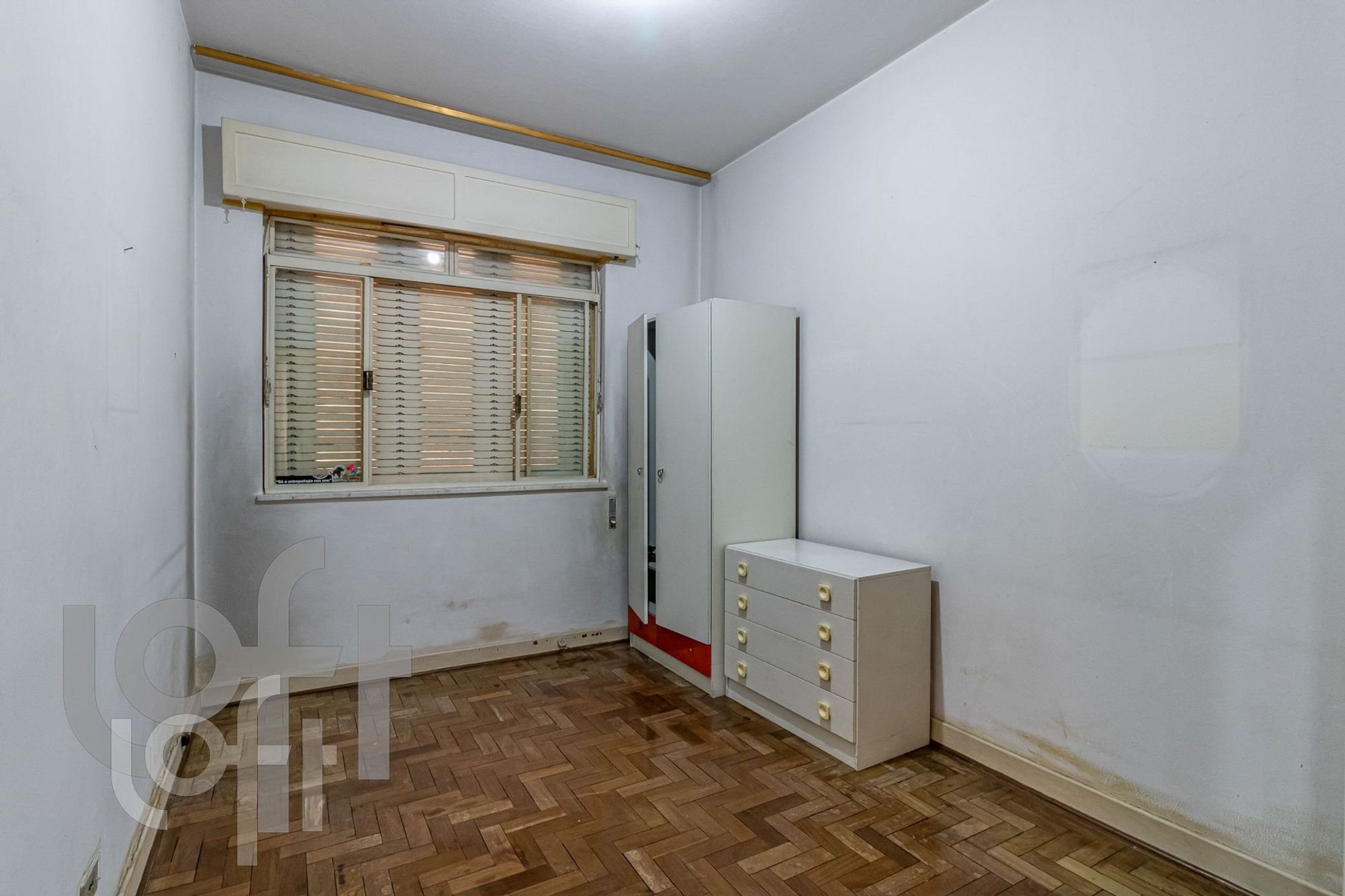 Apartamento à venda com 3 quartos, 135m² - Foto 3