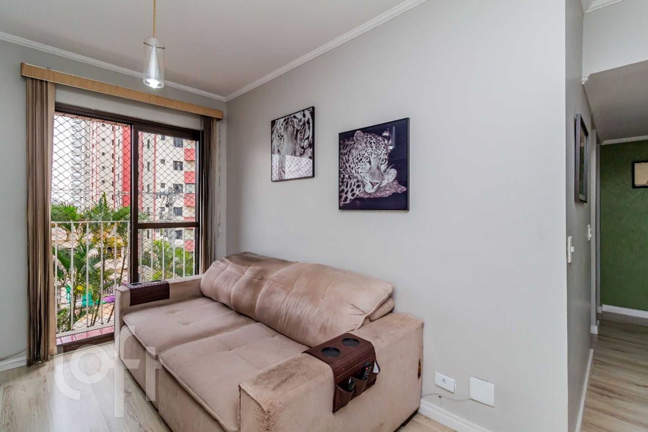 Apartamento à venda com 3 quartos, 74m² - Foto 4