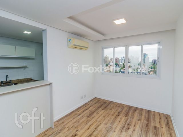 Apartamento com 57m², 2 dormitórios, 1 suíte, 1 vaga, Higienópolis em Porto Alegre