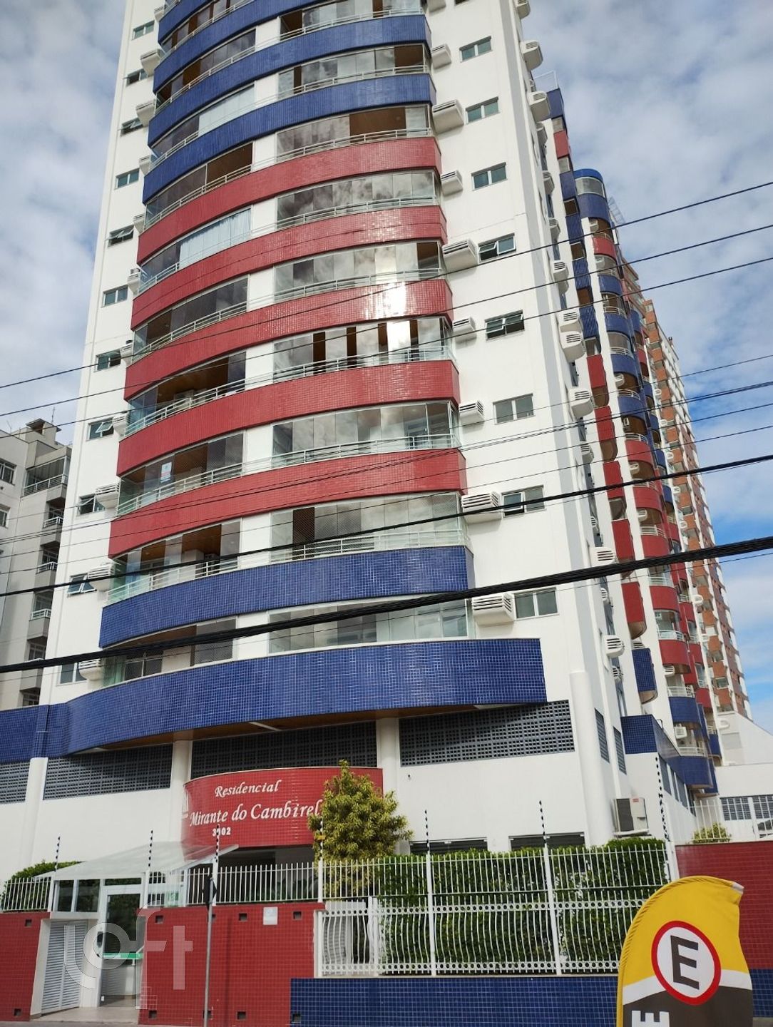 Apartamento à venda em Centro com 65 m², 2 quartos