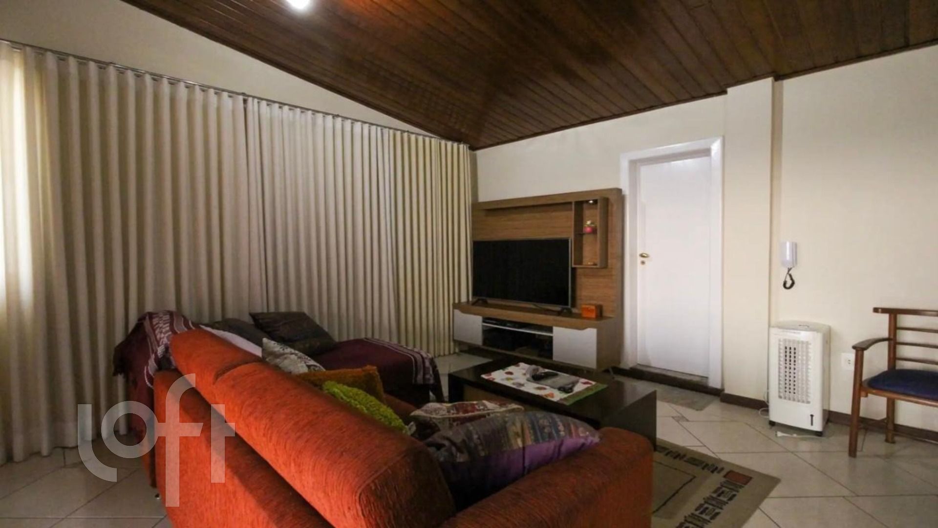 Apartamento à venda com 2 quartos, 150m² - Foto 3