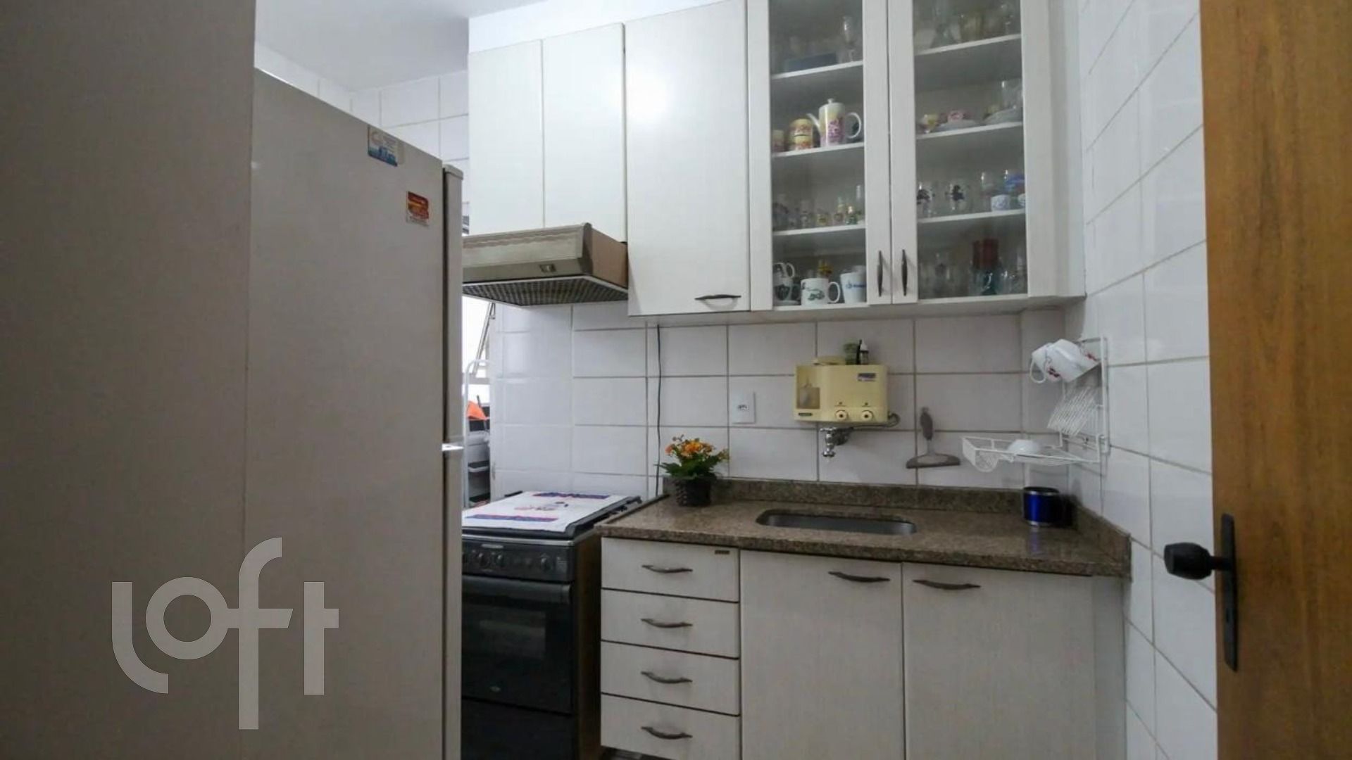 Apartamento à venda com 2 quartos, 150m² - Foto 11