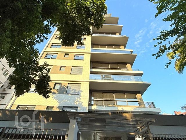 Apartamento com 104m², 3 dormitórios, 2 suítes, 2 vagas, Petrópolis em Porto Alegre