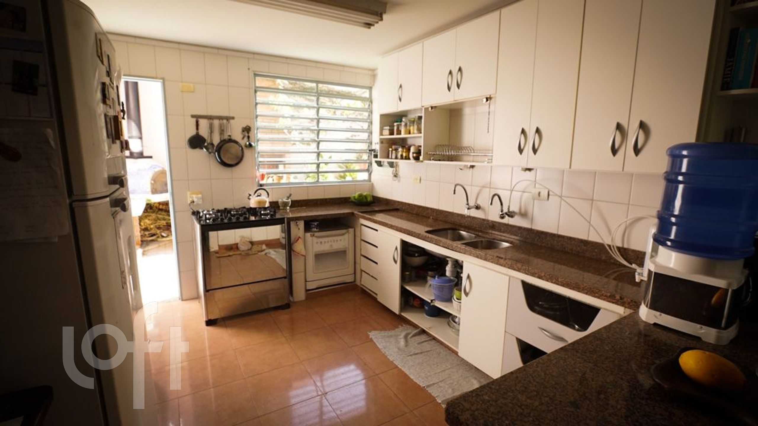 Casa à venda com 4 quartos, 230m² - Foto 5