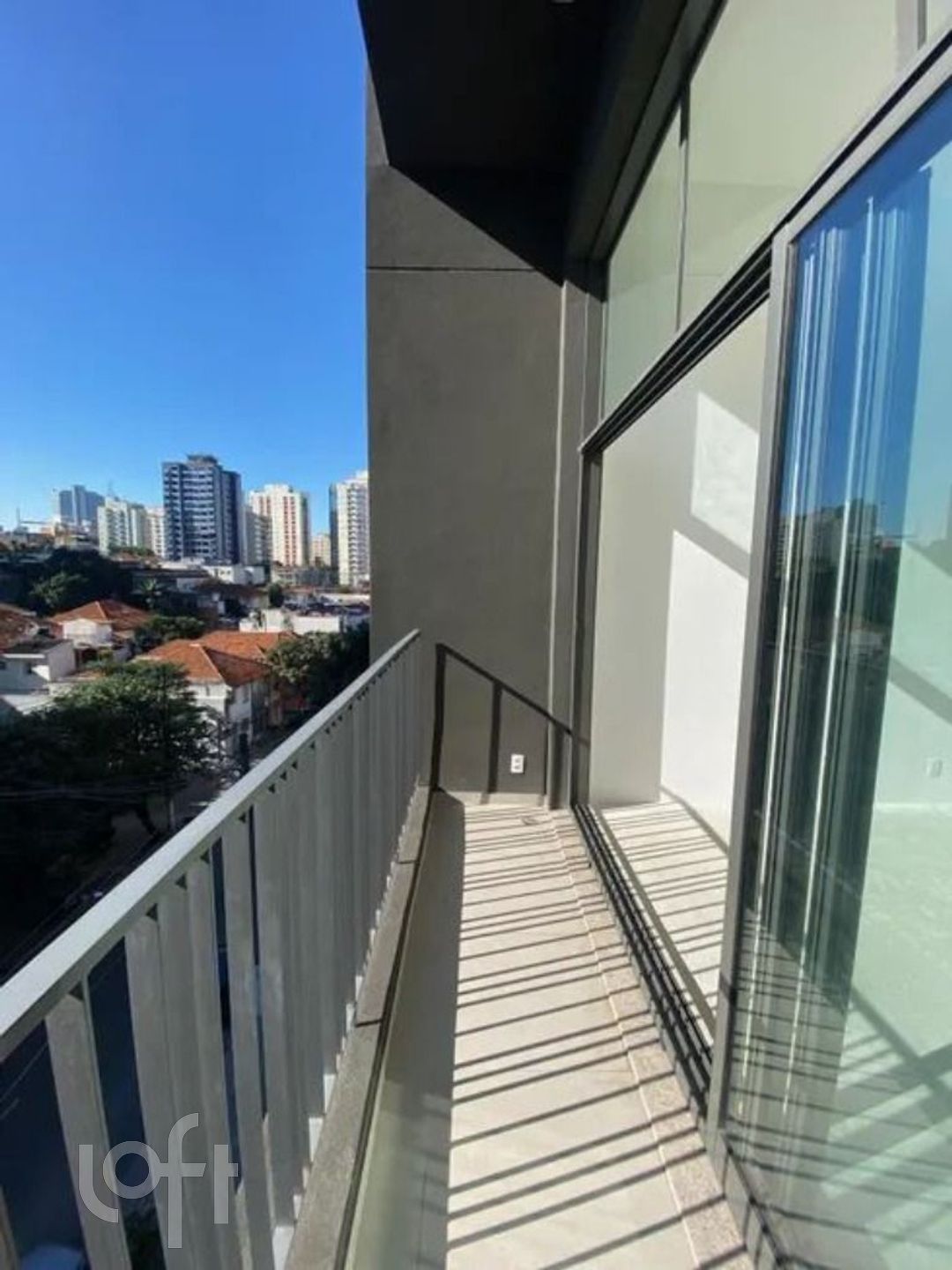 Apartamento à venda com 1 quarto, 27m² - Foto 1