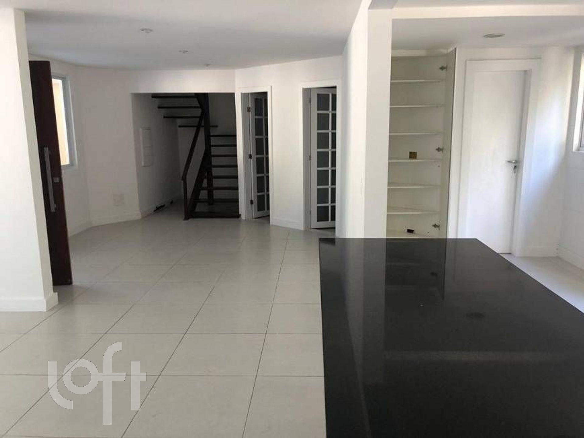 Casa à venda com 4 quartos, 270m² - Foto 5