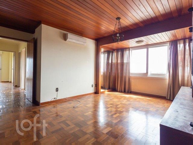 Apartamento com 140m², 5 dormitórios, 2 suítes, 2 vagas, Menino Deus em Porto Alegre