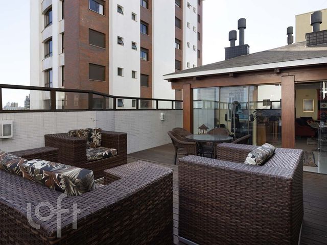 Apartamento com 245m², 3 dormitórios, 1 suíte, 3 vagas, Bela Vista em Porto Alegre