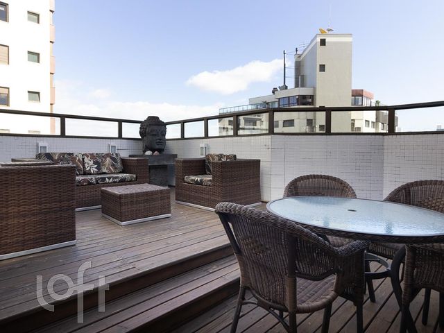 Apartamento com 245m², 3 dormitórios, 1 suíte, 3 vagas, Bela Vista em Porto Alegre