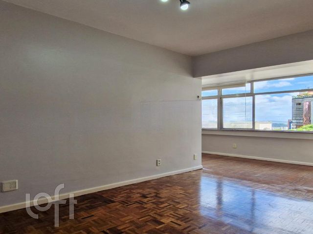 Apartamento com 196m², 3 dormitórios, 1 suíte, 2 vagas, Independência em Porto Alegre