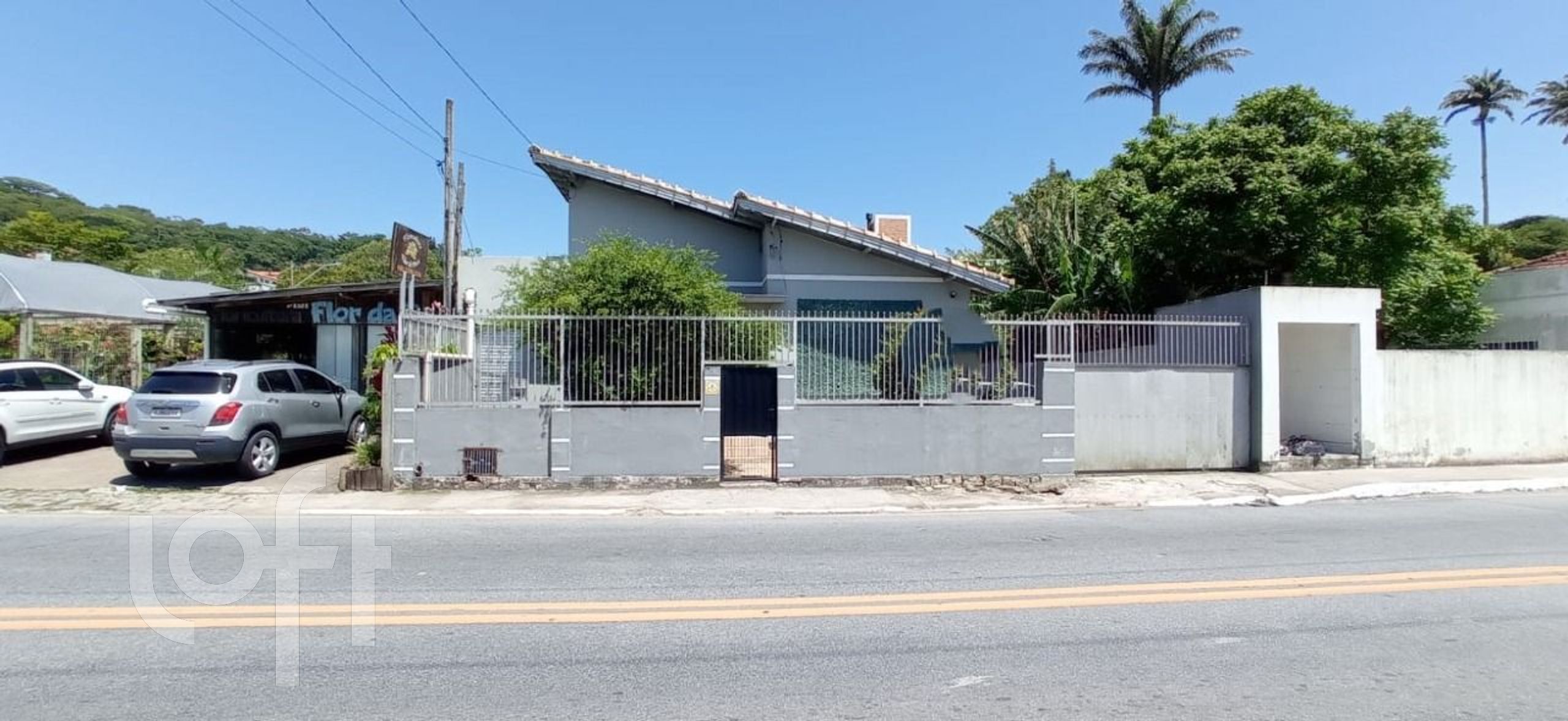 Casa à venda em Centro com 94 m²