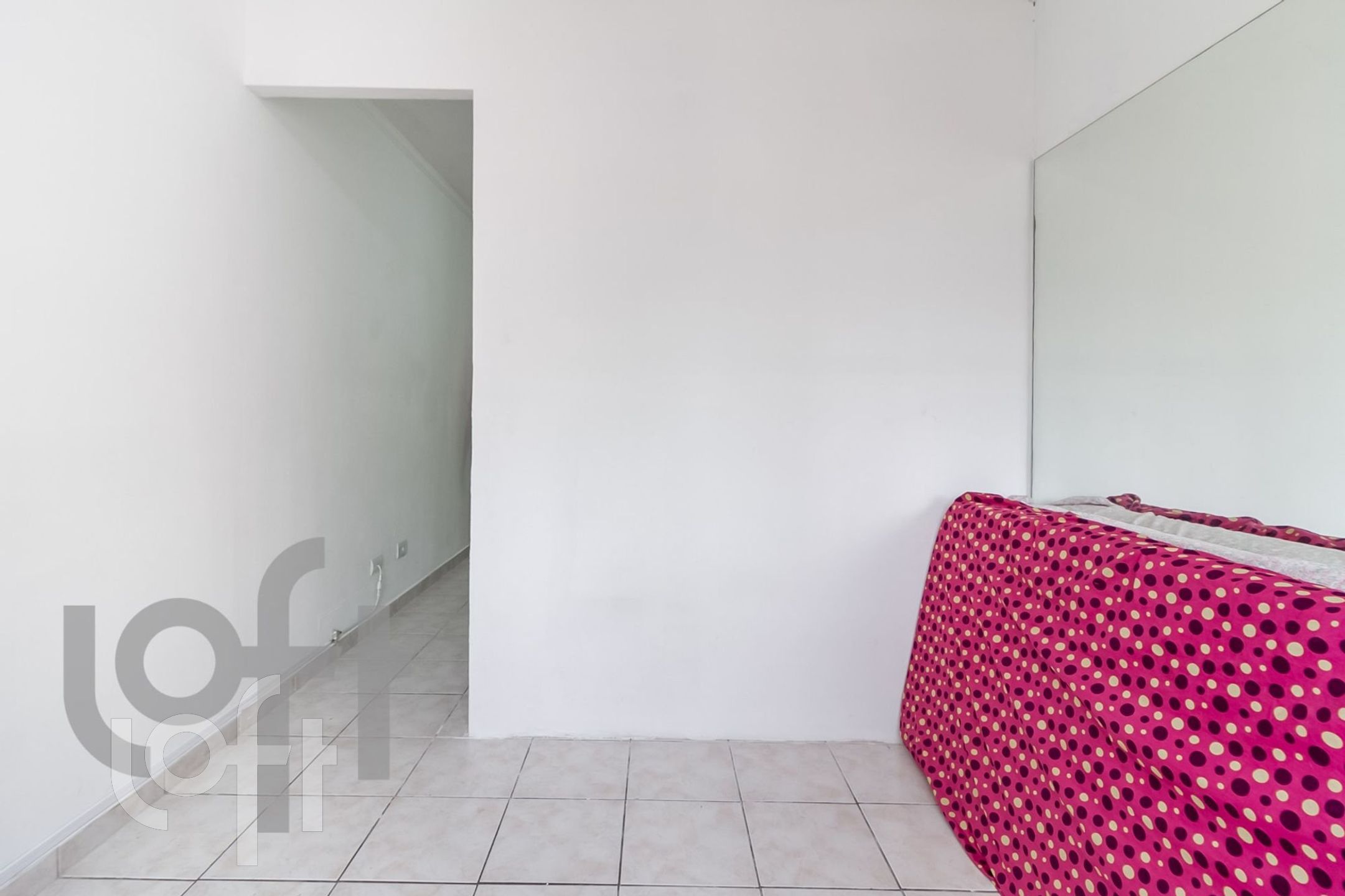 Apartamento à venda com 1 quarto, 42m² - Foto 9