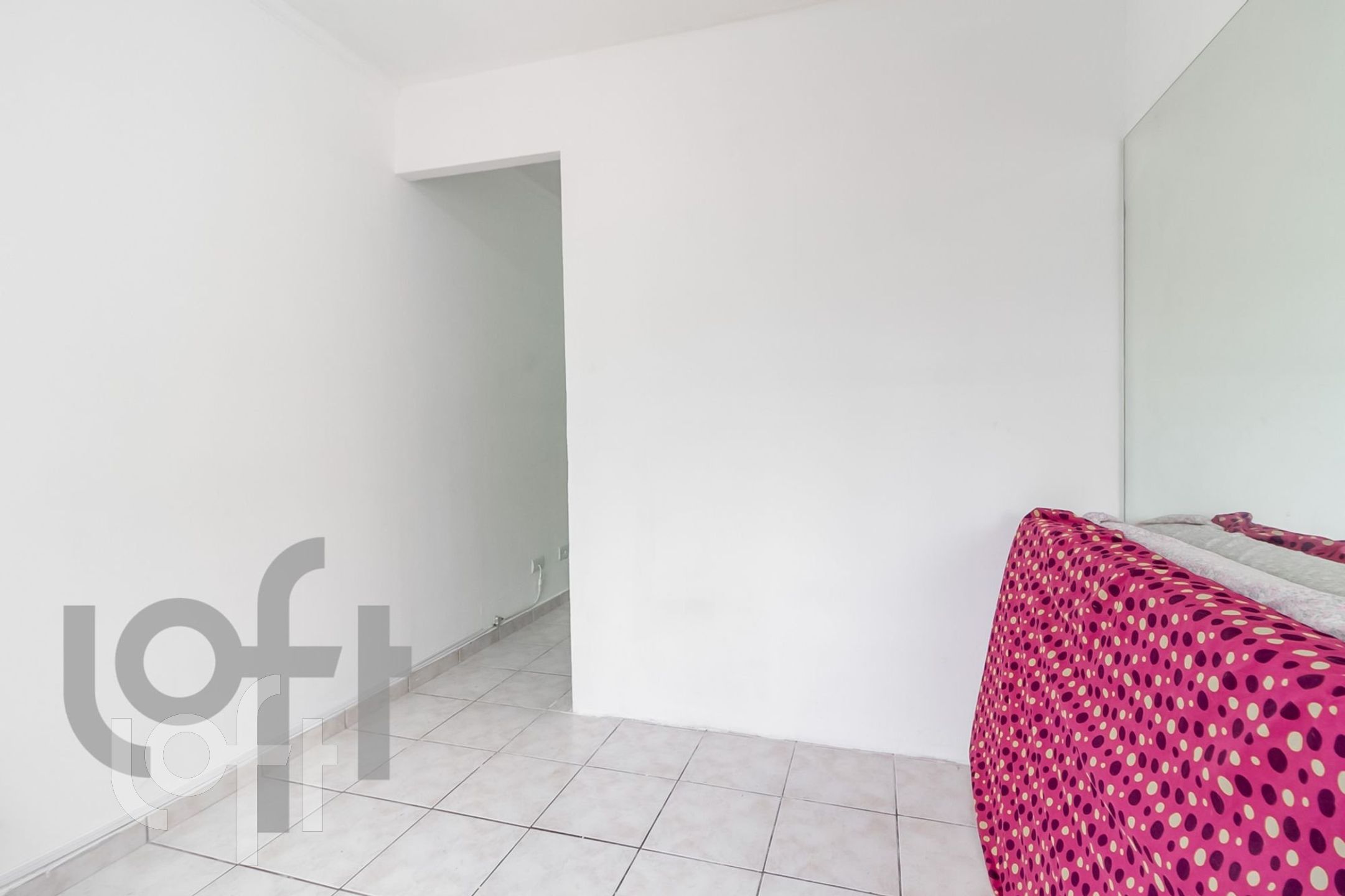 Apartamento à venda com 1 quarto, 42m² - Foto 11