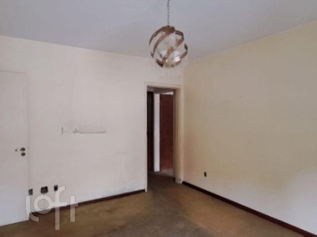 Apartamento com 73m², 2 dormitórios, 1 vaga, Petrópolis em Porto Alegre