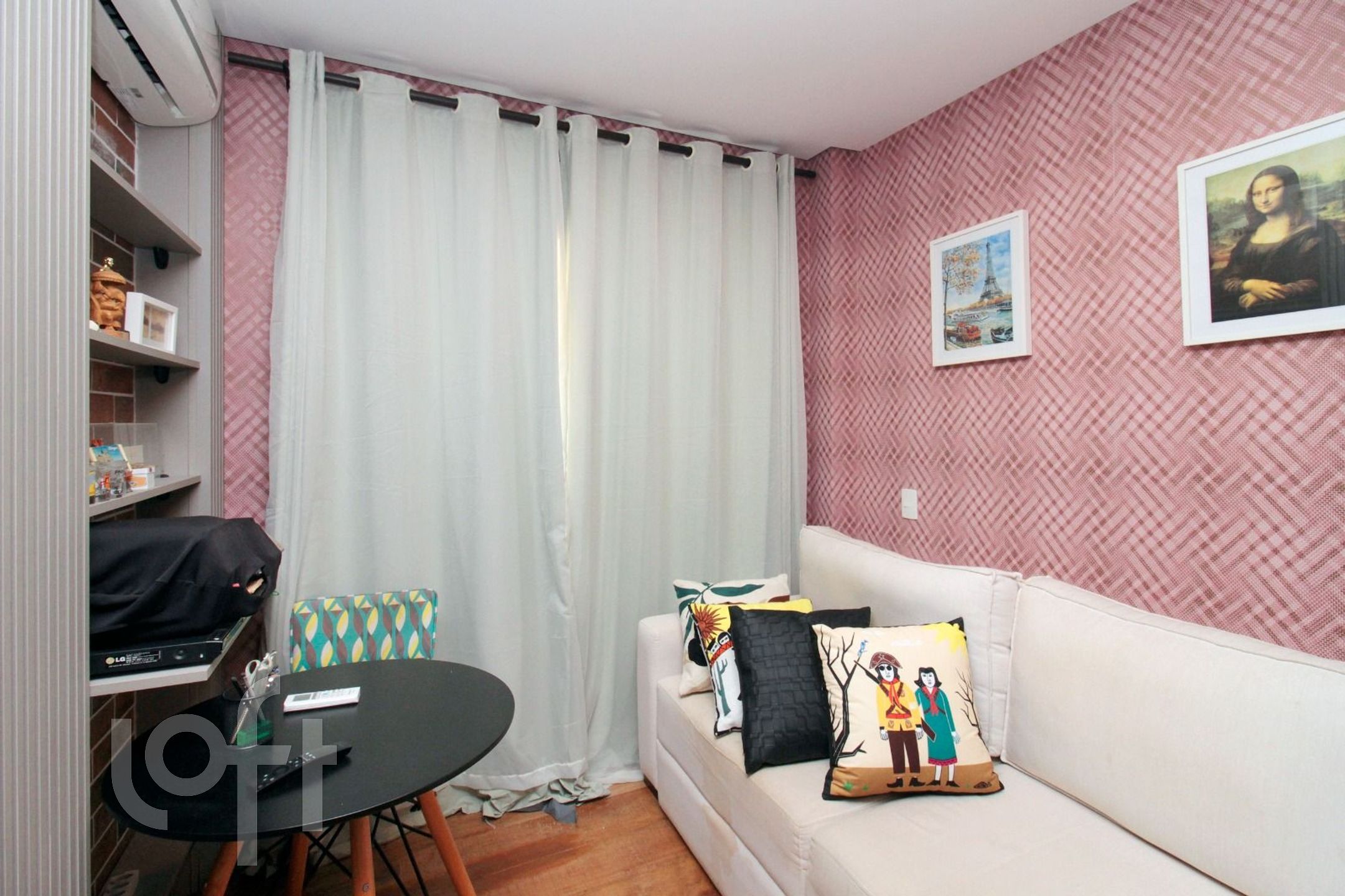 Apartamento à venda com 1 quarto, 39m² - Foto 2