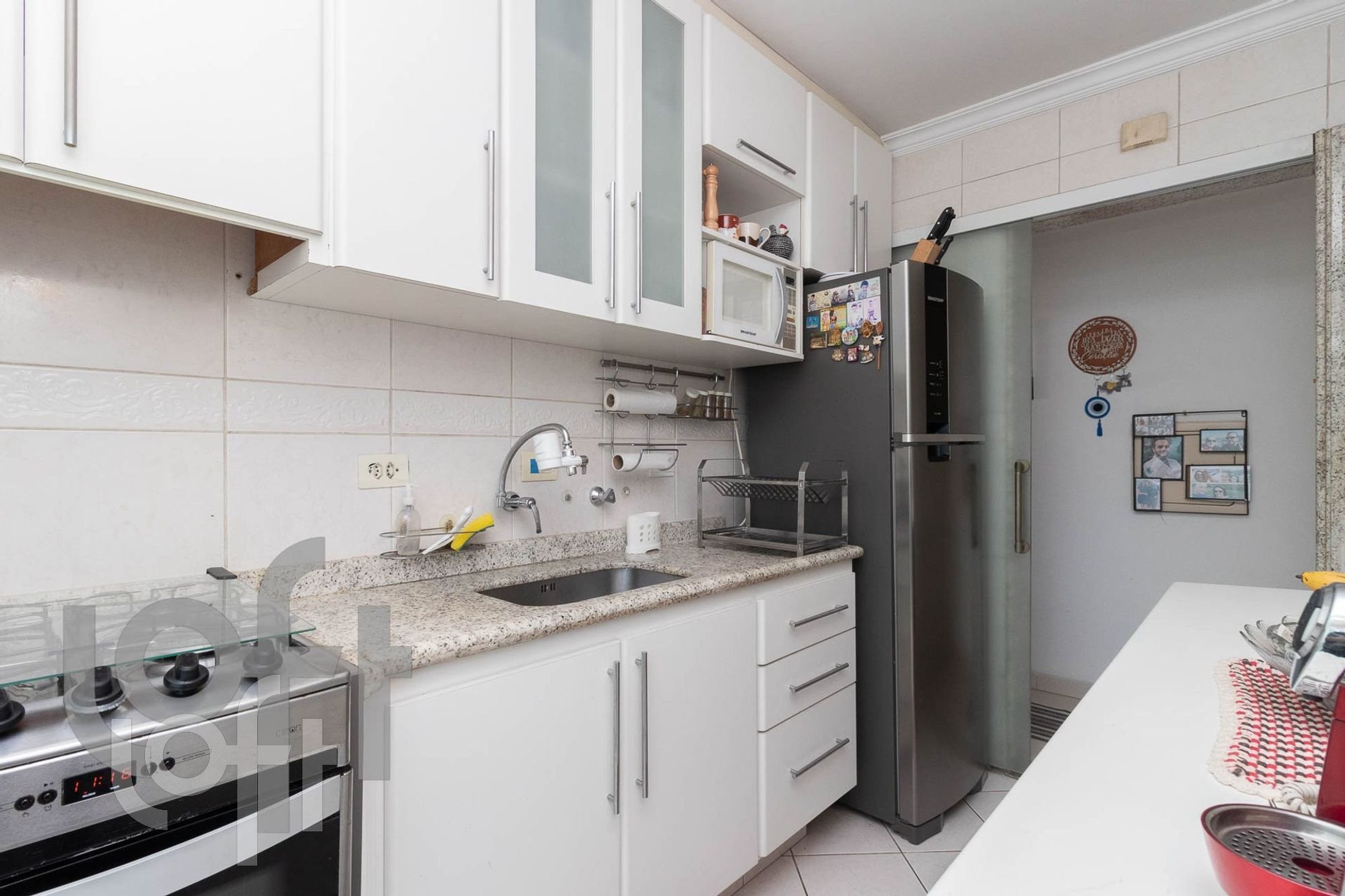 Apartamento à venda com 3 quartos, 75m² - Foto 20