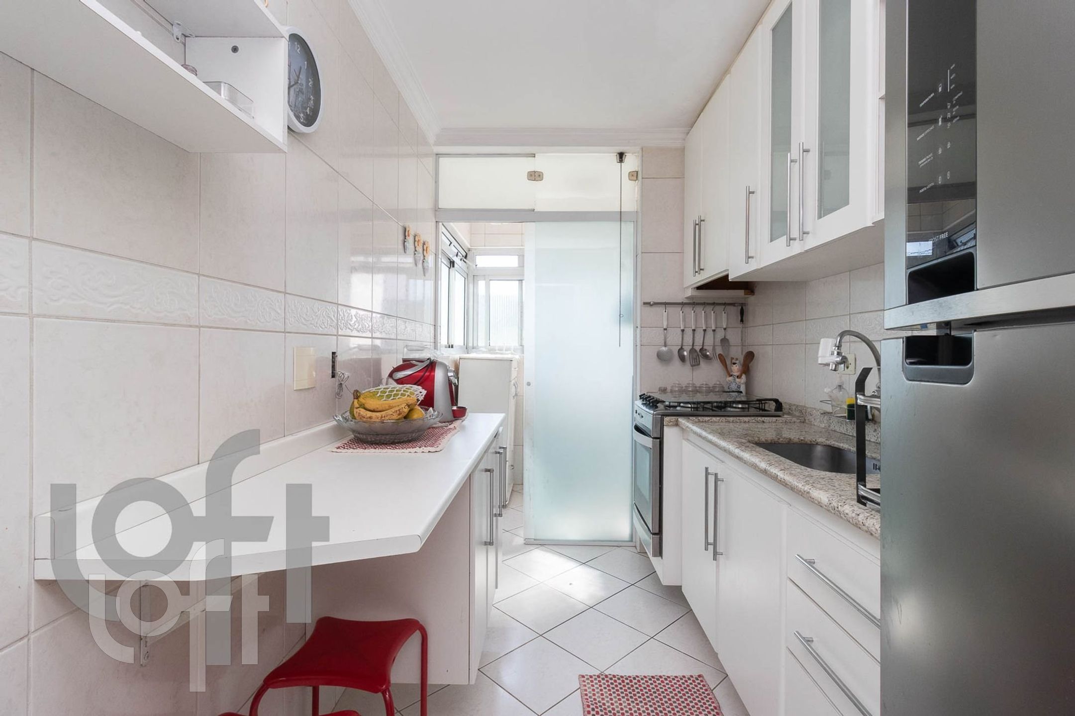 Apartamento à venda com 3 quartos, 75m² - Foto 21