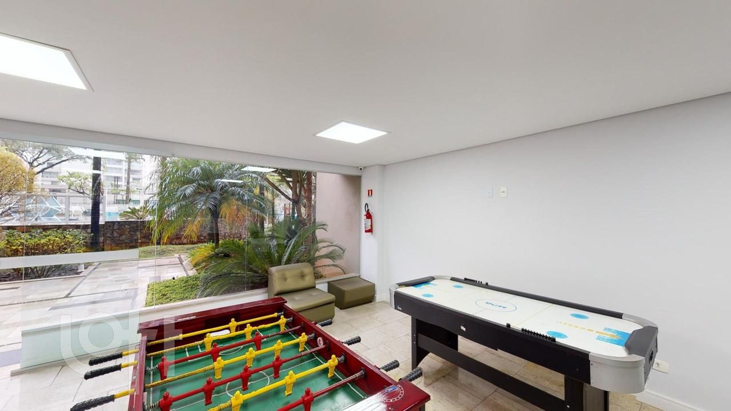 Apartamento à venda com 4 quartos, 205m² - Foto 23