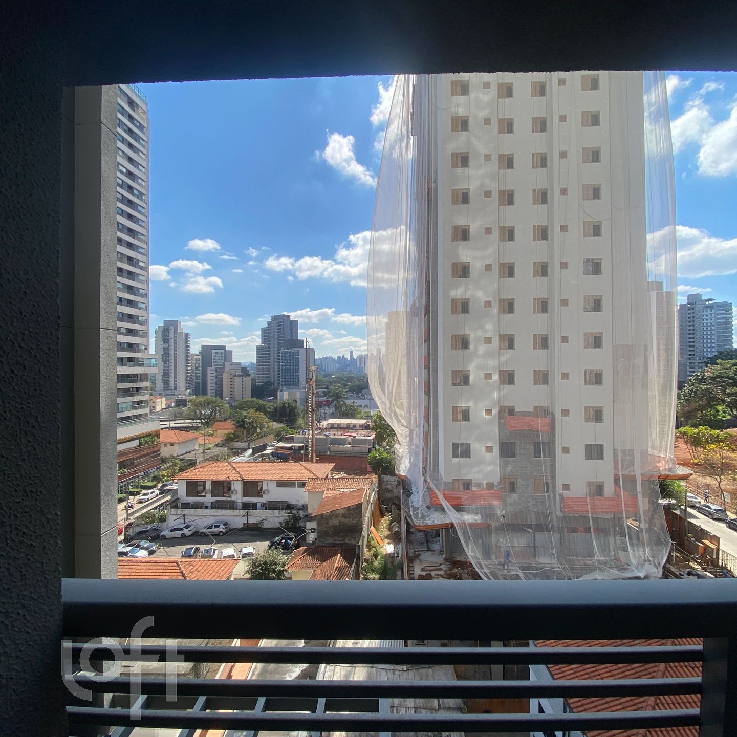 Apartamento à venda com 1 quarto, 26m² - Foto 2