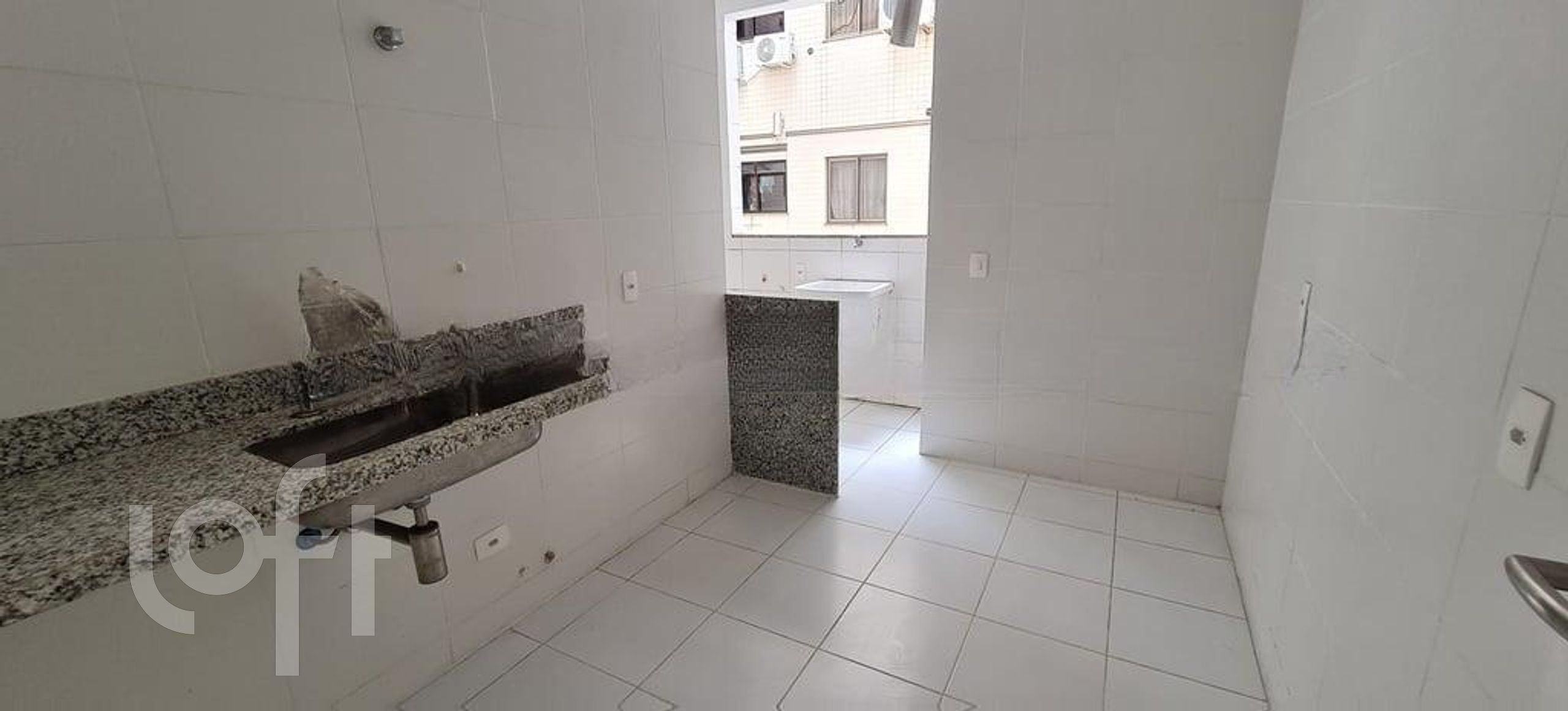 Apartamento à venda com 3 quartos, 87m² - Foto 25