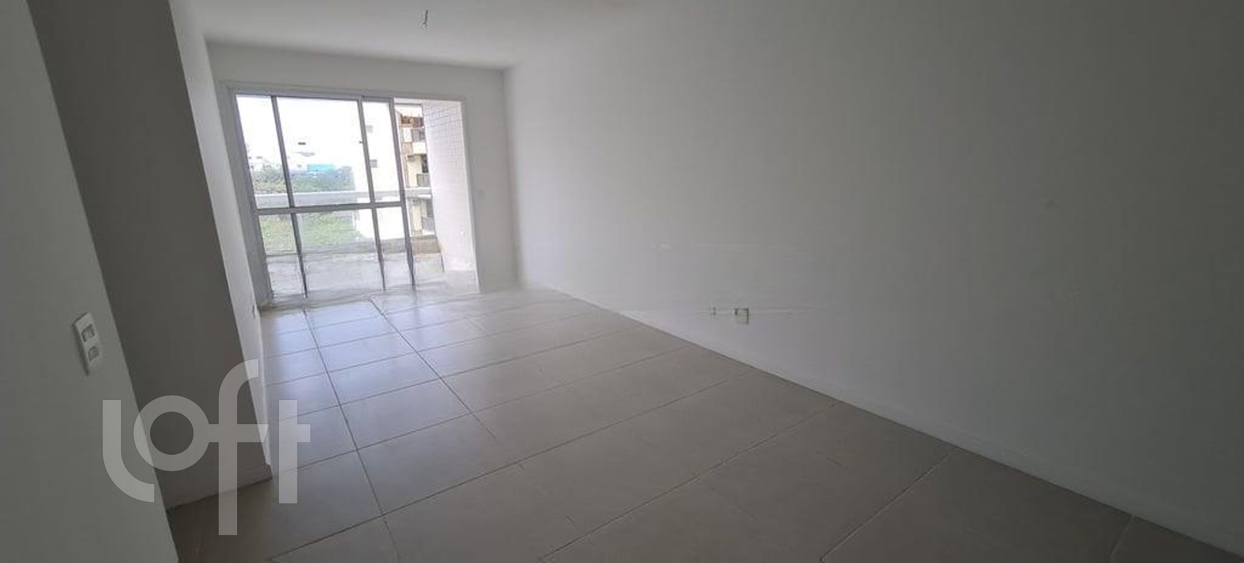 Apartamento à venda com 3 quartos, 87m² - Foto 3