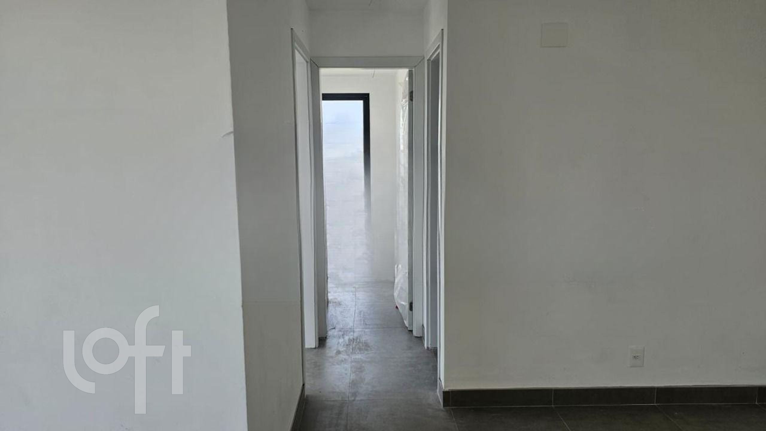 Apartamento à venda com 2 quartos, 80m² - Foto 13