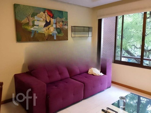 Apartamento com 89m², 2 dormitórios, 1 suíte, 2 vagas, Bom Fim em Porto Alegre